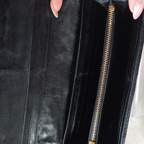 Miu Miu‎ Black Quilted Leather Wallet - Picture 4 of 7